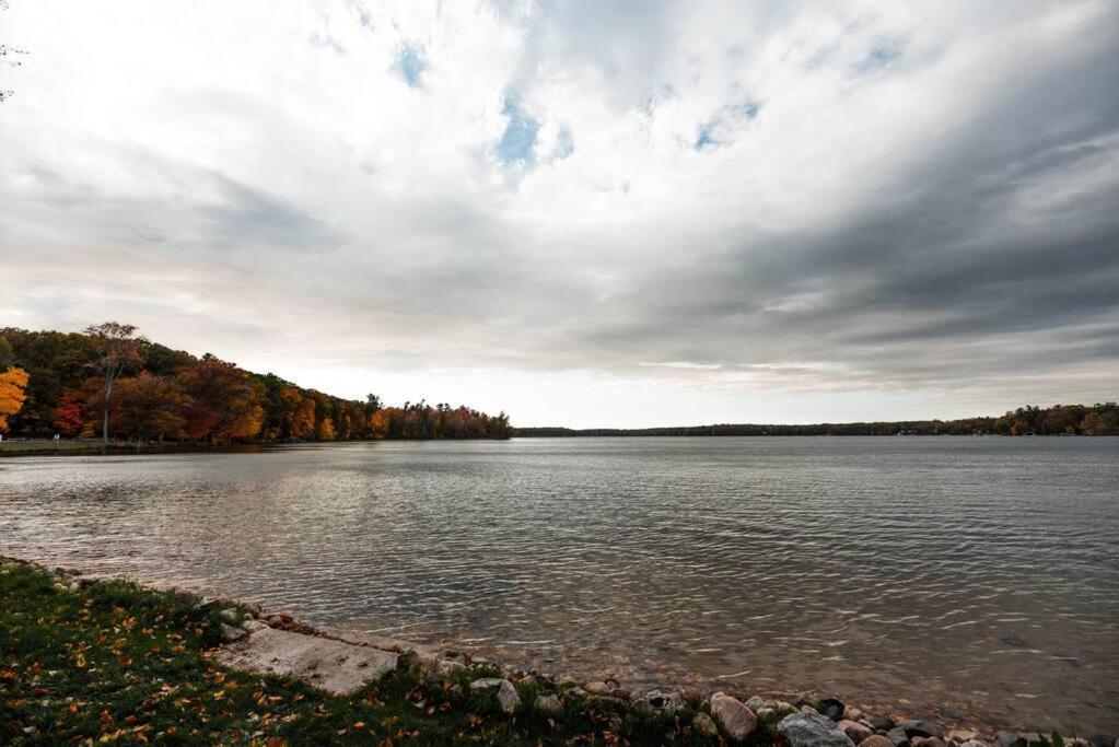 Big Blue Lake Cottages, Llc - Cottage #5 Holton Dış mekan fotoğraf