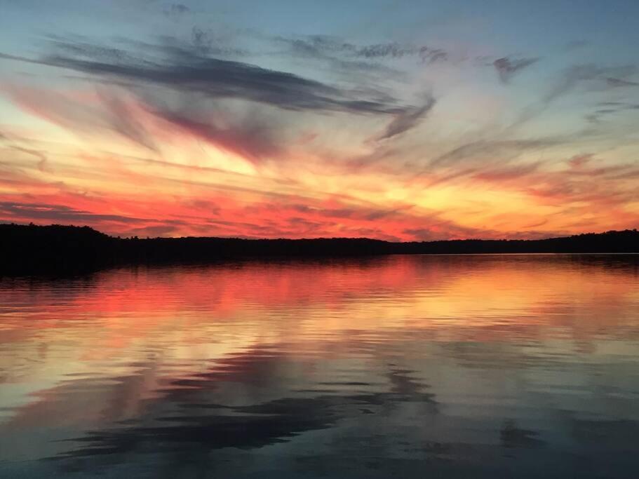 Big Blue Lake Cottages, Llc - Cottage #5 Holton Dış mekan fotoğraf