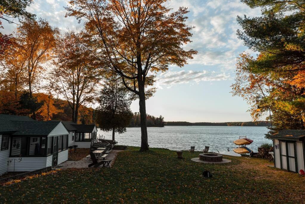 Big Blue Lake Cottages, Llc - Cottage #5 Holton Dış mekan fotoğraf